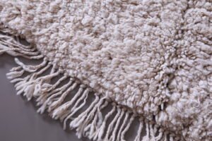 Moroccan area rug shaggy