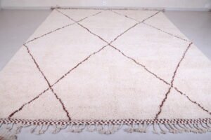 Moroccan rug Hand knotted